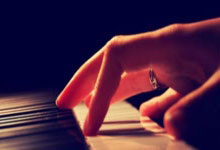 如何挖掘到100个暴利赚钱项目 不要做第一个吃螃蟹的人